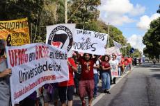 Ato em defesa das Universidades, Institutos Federais e CEFETs na UFMG